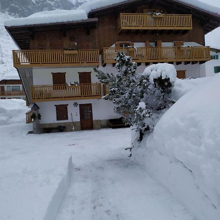 Residence Marmolada 罗卡皮耶托雷 外观 照片