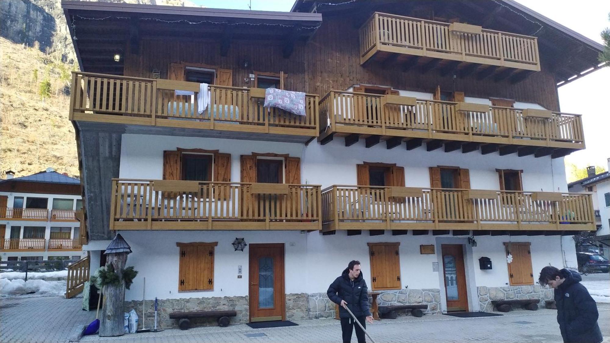 Residence Marmolada 罗卡皮耶托雷 外观 照片